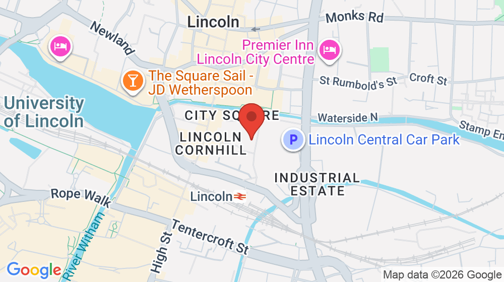 Map showing the location of Three Joes – Sourdough Pizza